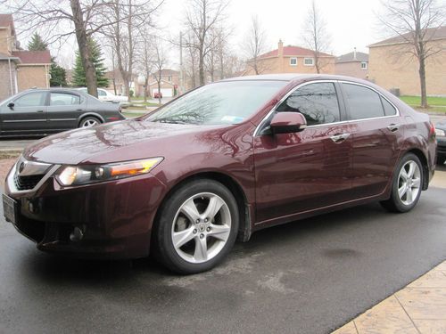 2010 acura tsx sedan 4-door 2.4l with technology/navigation package