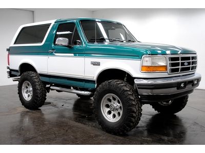1996 ford bronco 4x4 v8 automatic overdrive ps console tilt steering look at it
