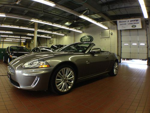 Jaguar xk-8 convertable leather navigation 19 wheels power top 1 owner