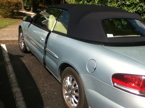 2002 chrysler sebring limited convertible 2-door 2.7l