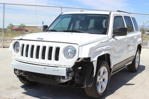 2012 jeep patriot latitude damaged rebuilder only 1k miles runs! priced to sell!