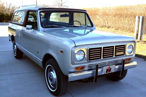1976  scout traveler equipped with the optional 345 ci v-8 engine