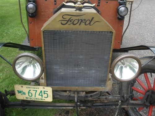 1926 ford model t roadster ,starts runs &amp; drives ,no reserve  touring parade car