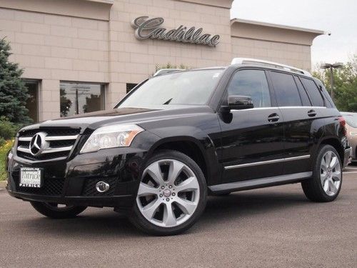 2010 glk 350 superb condition heated seats pano sunroof dual climate one owner!!