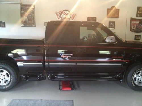 Sell used 2001 CHEVY SILVERADO LT Z71 EARNHARDT LIMITED ...