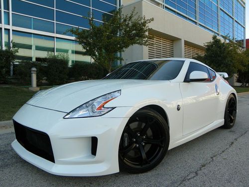 2010 nissan 370z  nismo coupe 6 speed manual