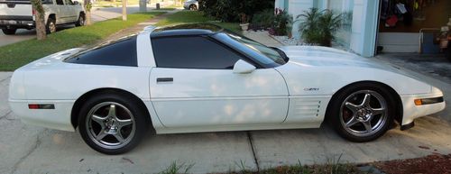 1991 zr1 chevrolet corvette white