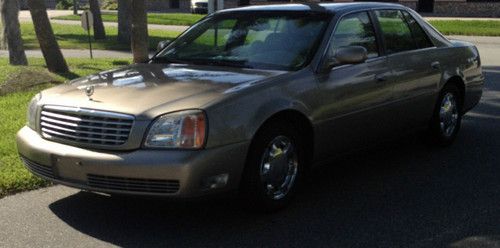 2000 cadillac deville ***champagne*** extra clean**very low miles**no reserv