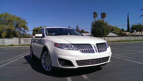 2011 lincoln mks loaded !!! adaptive cruise control !! a must see !!!!