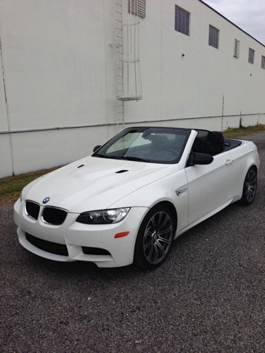 2012 bmw m3 2dr convertible !mint condition fully loaded!