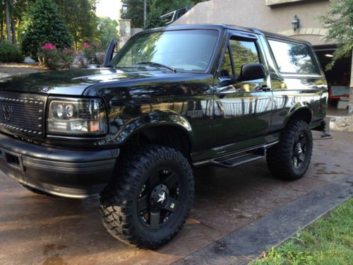 Sell Used Killer 1996 Ford Bronco Customized Militia War