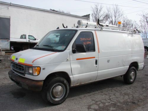 Excellent fleet van  well maintained! only 181k miles ! 5.4 v8 gas auto save $$