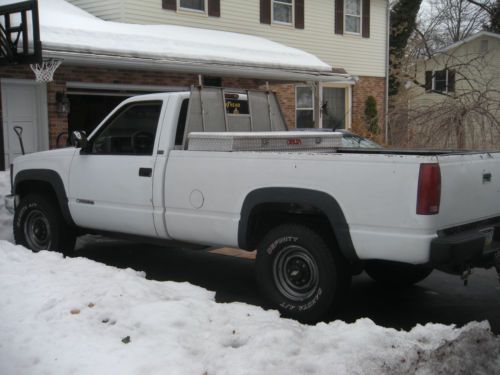 1994 chevy truck 4x4 5.7  runs really strong new transmission great work truck