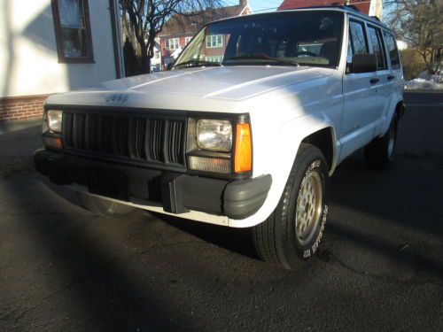 1996 jeep cherokee classic 4x4 rusty bits but runs gr8, you might buy! 5 speed ~