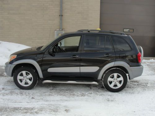 Used Cars For Sale In Chicago >> Sell used 2005 Toyota RAV4 L Sport Utility 4-Door AWD 4X4 RARE WITH 5SPEED MANUAL TRANS in ... Used Cars For Sale In Chicago >> Sell used 2005 Toyota RAV4 L Sport Utility 4-Door AWD 4X4 RARE WITH 5SPEED MANUAL TRANS in ...