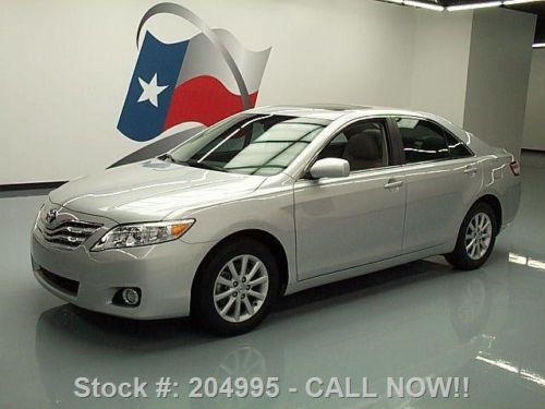 2011 toyota camry xle sunroof leather alloy wheels 23k texas direct auto