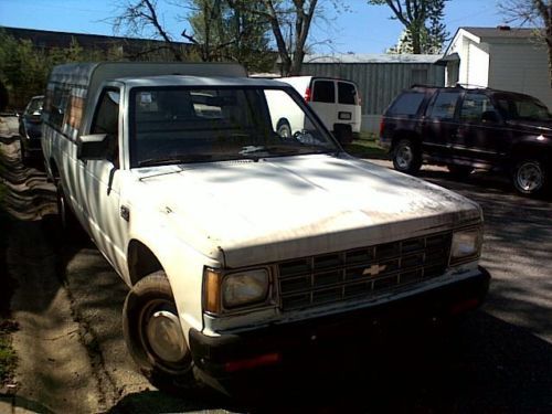 Sell used 1985 Chevy S10 Pickup Truck for Rebuilding or Parts in
