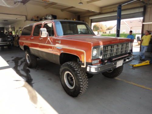 1979 chevrolet (chevy) suburban lifted - new tires and interior (non-ca only)