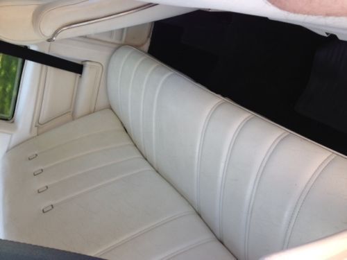 Purchase used 1978 Chevy Monte Carlo Landau White Leather Interior V8