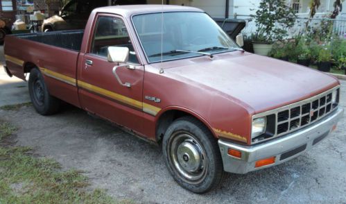 1984 isuzu pup with a diesel 2.2 c223 and automatic transmission long bed