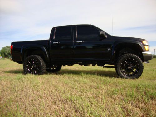 Chevy colorado lifted custom show truck off road 4x4