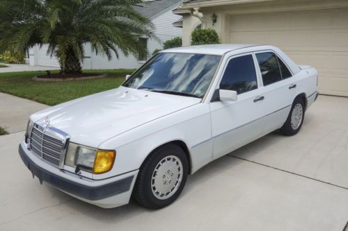 1990 mercedes-benz 300d 2.5 sedan 4-door 2.5l