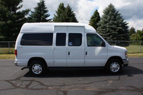 Purchase used 2013 Ford E-Series Side Entry Wheelchair ... Purchase used 2013 Ford E-Series Side Entry Wheelchair ...