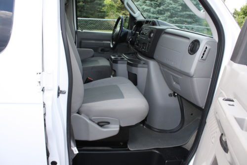 Purchase used 2013 Ford E-Series Side Entry Wheelchair ... Purchase used 2013 Ford E-Series Side Entry Wheelchair ...