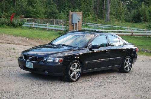 2004 volvo s60 2.5l turbo sedan 4-door 105k miles