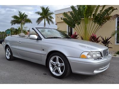 Leather convertible auto heated seats great mpg turbo 2.3 i5 low reserve dolby
