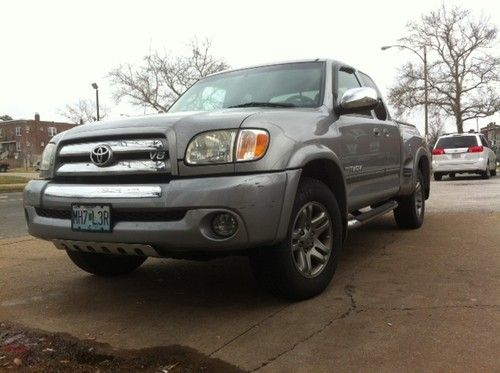 2003 toyota tundra sr5 extended cab pickup 4-door 4.7l