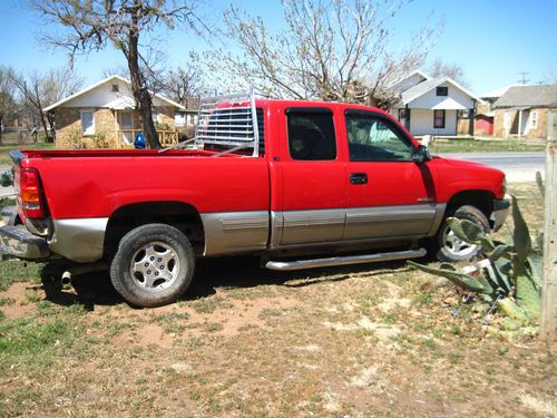 1999 chevy silverado extended cab 3 door new body style red gray all power
