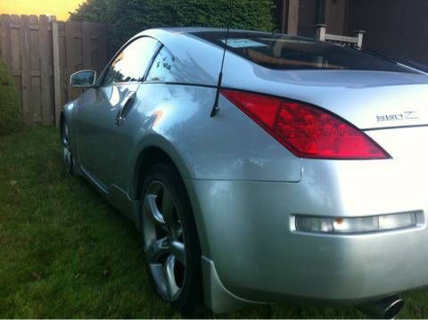 2007 nissan 350z base coupe 2-door 3.5l mt