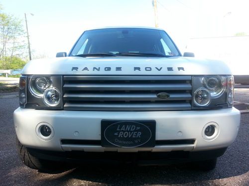 2004 range rover hse, well maintained, great condition, low reserve