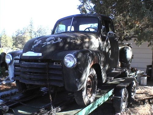 1952 5 window chevy pickup truck