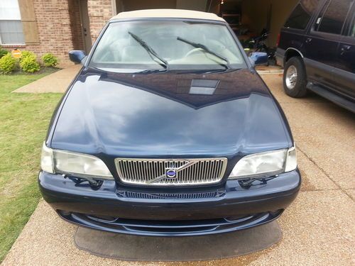 $2800 obo  2000 volvo c70 convertible good engine and transmission