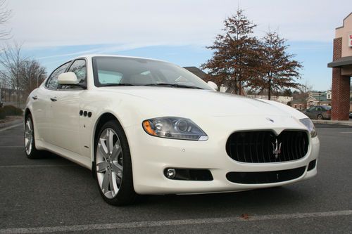 2011 maserati quattroporte s - one owner - highly optioned with low miles