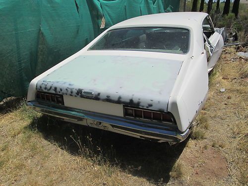 1971 torino 500 coupe, rust free,project car or parts car, good paperwork