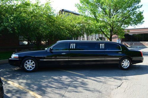 6 Seater Trucks >> Purchase used 2005 Lincoln Town Car 6 Passenger Limo Limousine 70" Stretch in Watervliet, New ... 6 Seater Trucks >> Purchase used 2005 Lincoln Town Car 6 Passenger Limo Limousine 70" Stretch in Watervliet, New ...