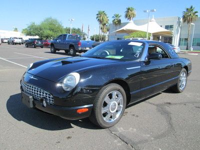 2005 black v8 automatic leather miles:58k convertible