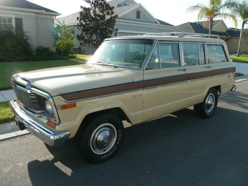 *** beautiful florida *no rust* low miles *one owner* 1979 jeep wagoneer ***