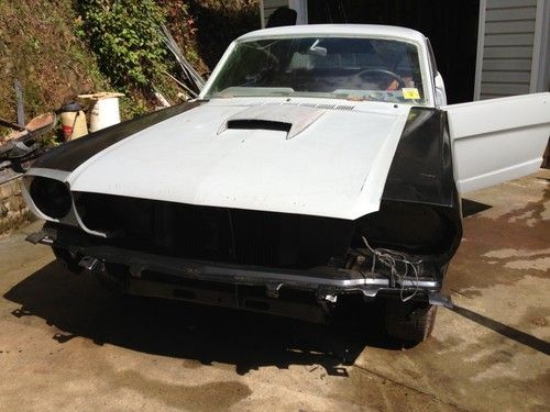 1966 mustang coupe 302 4 speed "project?" need partial assembly. and paint