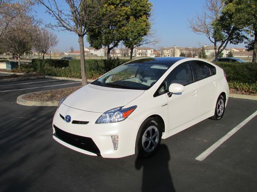 2012 toyota prius solar panel pkg. moonroof nav bluetooth camera bing!