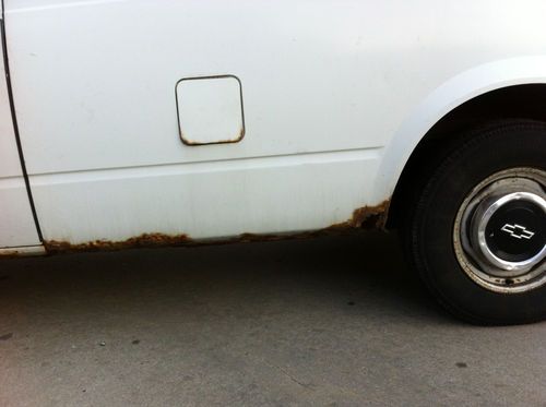 Chevrolet Astro Van