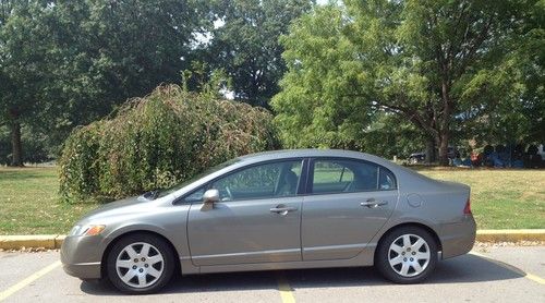 2006 honda civic lx, only 76,000 miles, great condition, silver