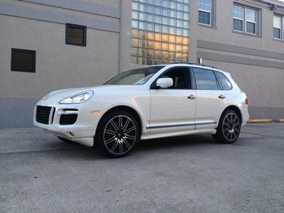 2008 cayenne turbo 117k msrp over 23k in options mint
