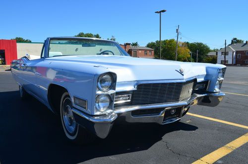 1968 cadillac deville convertible with bucket seats