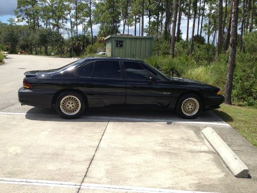 1996 pontiac bonneville ssei sedan 4-door 3.8l