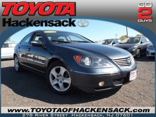 W/tech pkg navigation cd awdone owner leather heated seats rear shade