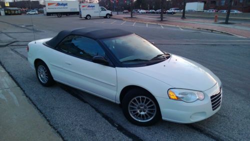 2004 chrysler sebring touring convertible, powerful 2.7 liter v6 and low mileage
